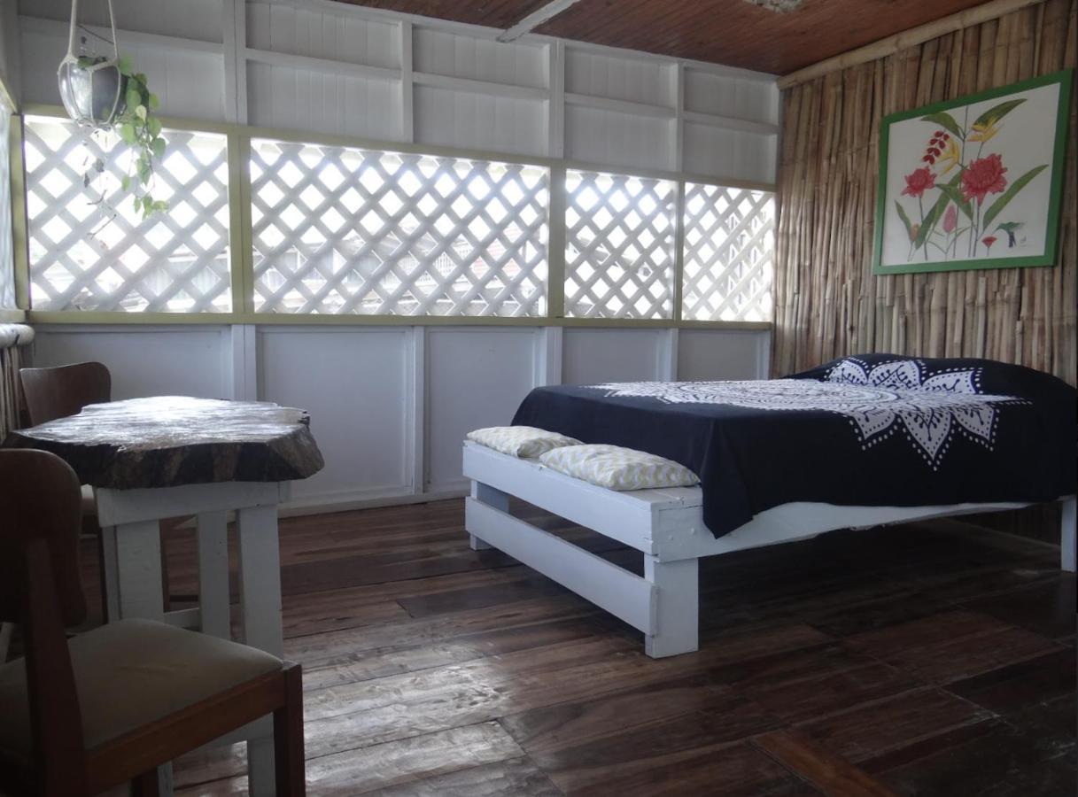 Puerto Viejo de Talamanca Hotel Puerto Viejo - Estd 1939 المظهر الخارجي الصورة