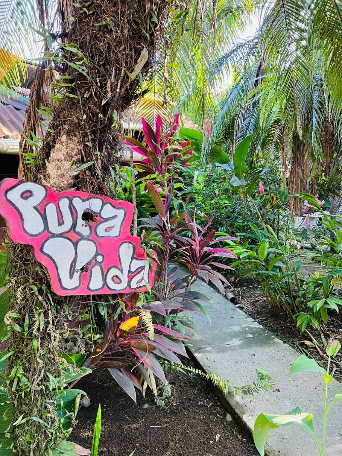 Puerto Viejo de Talamanca Hotel Puerto Viejo - Estd 1939 المظهر الخارجي الصورة