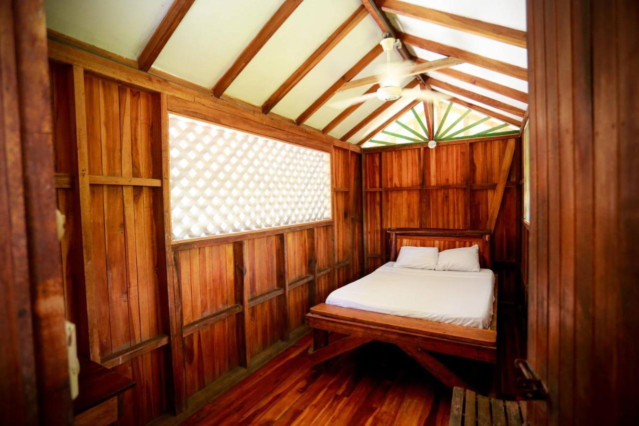 Puerto Viejo de Talamanca Hotel Puerto Viejo - Estd 1939 المظهر الخارجي الصورة