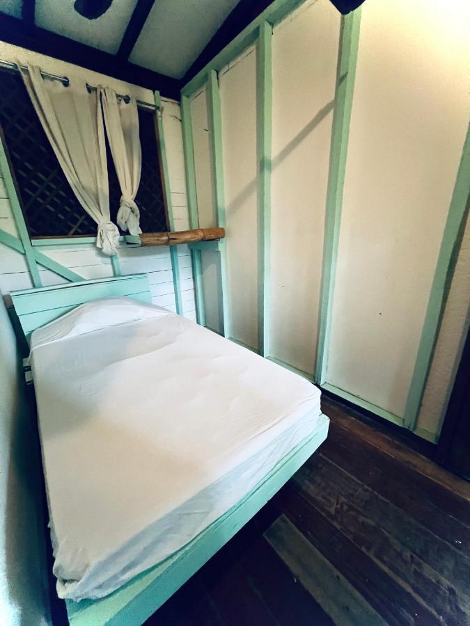 Puerto Viejo de Talamanca Hotel Puerto Viejo - Estd 1939 المظهر الخارجي الصورة
