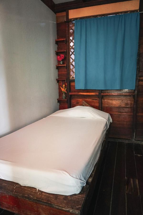 Puerto Viejo de Talamanca Hotel Puerto Viejo - Estd 1939 المظهر الخارجي الصورة